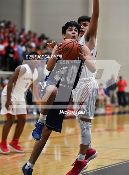 Thumbnail 1 in Antonian Prep vs Central Catholic photogallery.