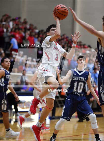 Thumbnail 3 in Antonian Prep vs Central Catholic photogallery.