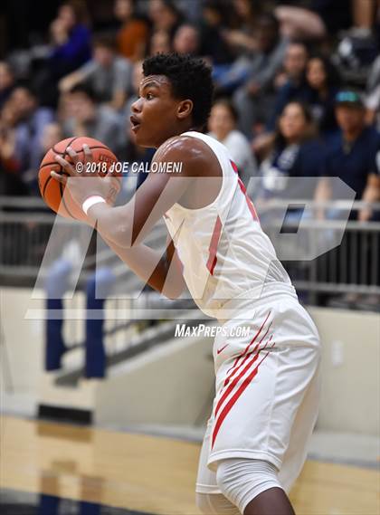 Thumbnail 3 in Antonian Prep vs Central Catholic photogallery.