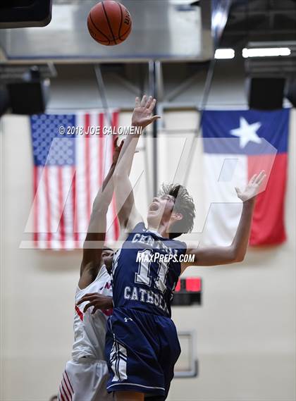 Thumbnail 1 in Antonian Prep vs Central Catholic photogallery.