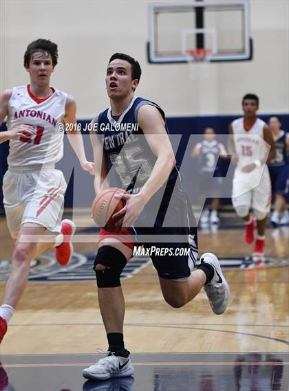 Thumbnail 1 in Antonian Prep vs Central Catholic photogallery.