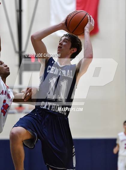 Thumbnail 3 in Antonian Prep vs Central Catholic photogallery.