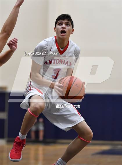 Thumbnail 1 in Antonian Prep vs Central Catholic photogallery.
