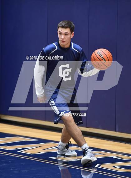 Thumbnail 2 in Antonian Prep vs Central Catholic photogallery.