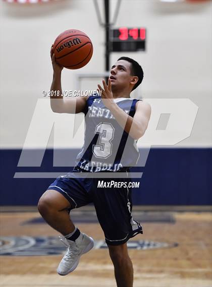 Thumbnail 2 in Antonian Prep vs Central Catholic photogallery.