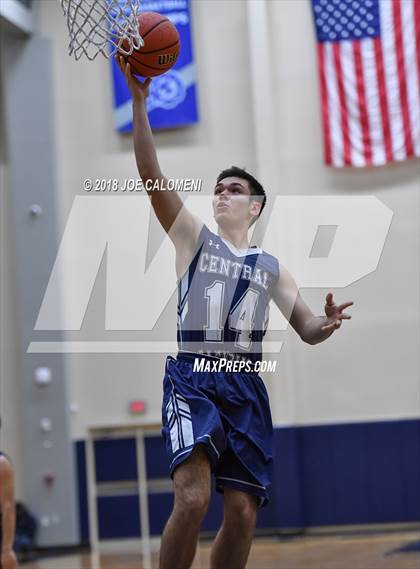 Thumbnail 2 in Antonian Prep vs Central Catholic photogallery.