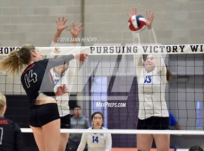 Thumbnail 2 in Los Altos @ Village Christian (CIF State D2 Final) photogallery.
