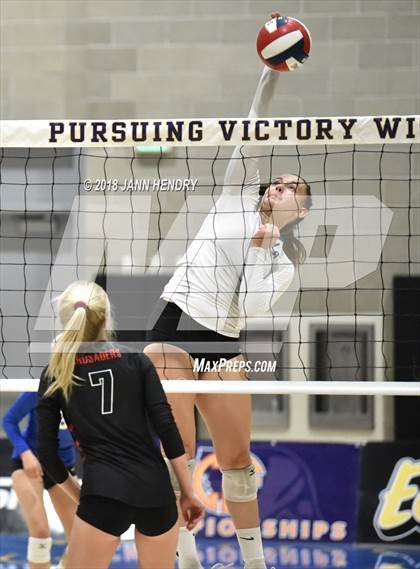 Thumbnail 1 in Los Altos @ Village Christian (CIF State D2 Final) photogallery.