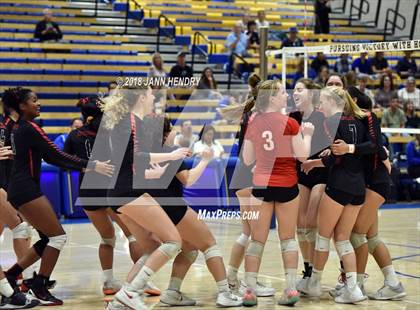 Thumbnail 3 in Los Altos @ Village Christian (CIF State D2 Final) photogallery.