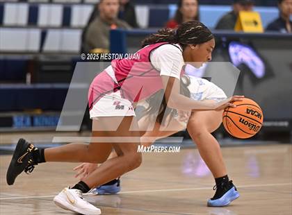 Thumbnail 2 in Red Mountain vs.Corona del Mar (CdM Tip-Off Classic) photogallery.