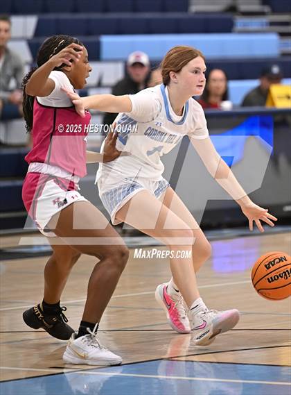 Thumbnail 1 in Red Mountain vs.Corona del Mar (CdM Tip-Off Classic) photogallery.