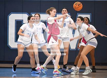 Thumbnail 1 in Red Mountain vs.Corona del Mar (CdM Tip-Off Classic) photogallery.