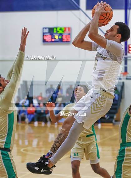 Thumbnail 3 in McDonough vs Buford (Lemon Street Classic) photogallery.