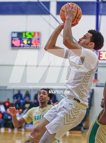 Thumbnail 1 in McDonough vs Buford (Lemon Street Classic) photogallery.