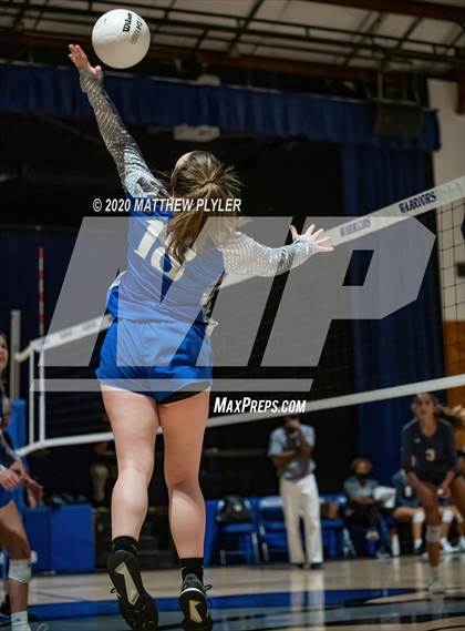 Thumbnail 2 in St. David's vs Fayetteville Christian (NCISAA 2A State First Round) photogallery.