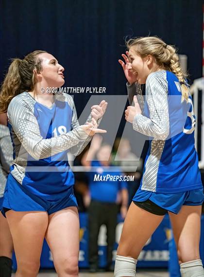 Thumbnail 3 in St. David's vs Fayetteville Christian (NCISAA 2A State First Round) photogallery.
