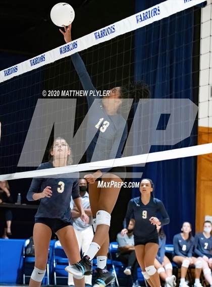 Thumbnail 1 in St. David's vs Fayetteville Christian (NCISAA 2A State First Round) photogallery.