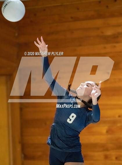 Thumbnail 1 in St. David's vs Fayetteville Christian (NCISAA 2A State First Round) photogallery.