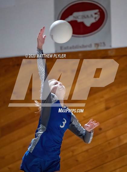 Thumbnail 2 in St. David's vs Fayetteville Christian (NCISAA 2A State First Round) photogallery.