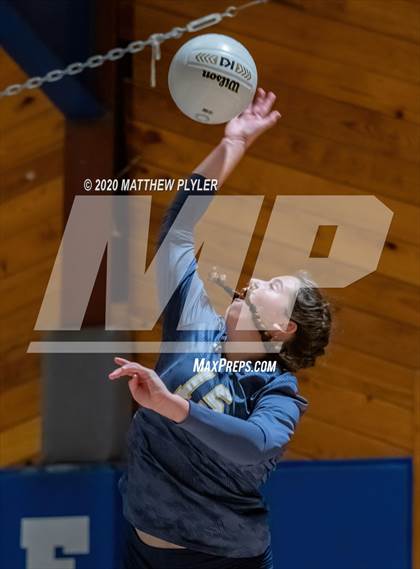 Thumbnail 1 in St. David's vs Fayetteville Christian (NCISAA 2A State First Round) photogallery.