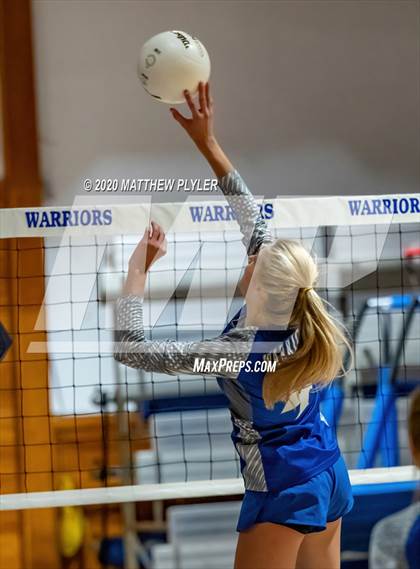 Thumbnail 2 in St. David's vs Fayetteville Christian (NCISAA 2A State First Round) photogallery.