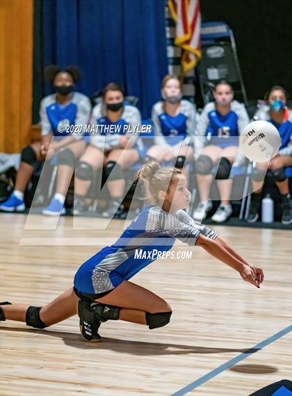 Thumbnail 3 in St. David's vs Fayetteville Christian (NCISAA 2A State First Round) photogallery.