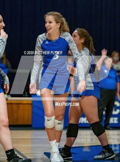 Thumbnail 3 in St. David's vs Fayetteville Christian (NCISAA 2A State First Round) photogallery.