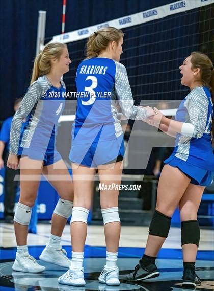Thumbnail 3 in St. David's vs Fayetteville Christian (NCISAA 2A State First Round) photogallery.