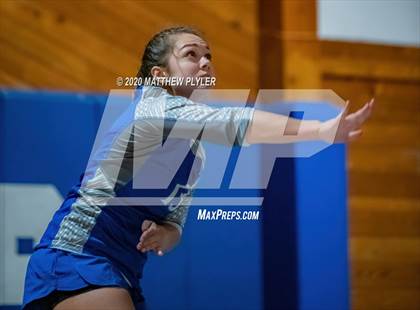 Thumbnail 1 in St. David's vs Fayetteville Christian (NCISAA 2A State First Round) photogallery.
