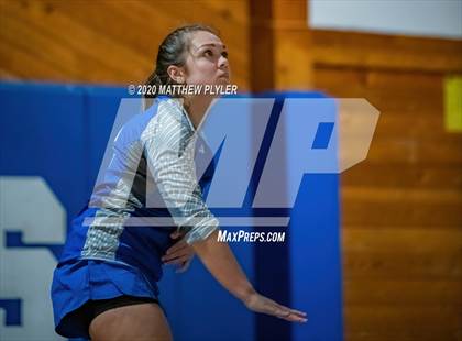 Thumbnail 2 in St. David's vs Fayetteville Christian (NCISAA 2A State First Round) photogallery.