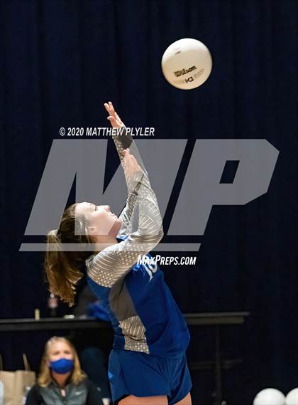 Thumbnail 2 in St. David's vs Fayetteville Christian (NCISAA 2A State First Round) photogallery.