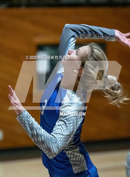 Thumbnail 2 in St. David's vs Fayetteville Christian (NCISAA 2A State First Round) photogallery.