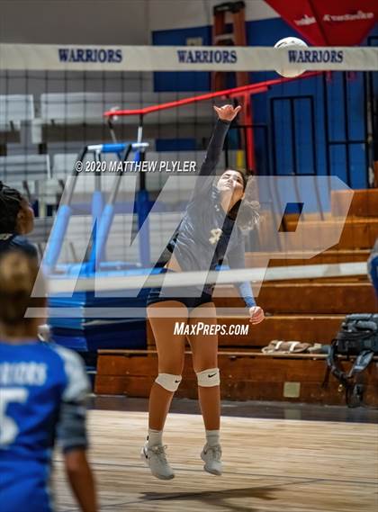 Thumbnail 3 in St. David's vs Fayetteville Christian (NCISAA 2A State First Round) photogallery.