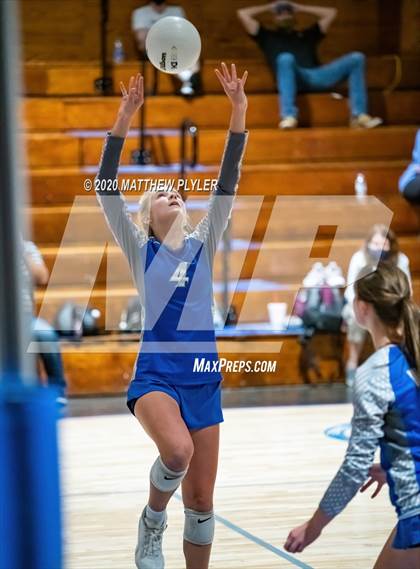 Thumbnail 1 in St. David's vs Fayetteville Christian (NCISAA 2A State First Round) photogallery.