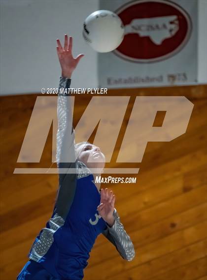 Thumbnail 3 in St. David's vs Fayetteville Christian (NCISAA 2A State First Round) photogallery.