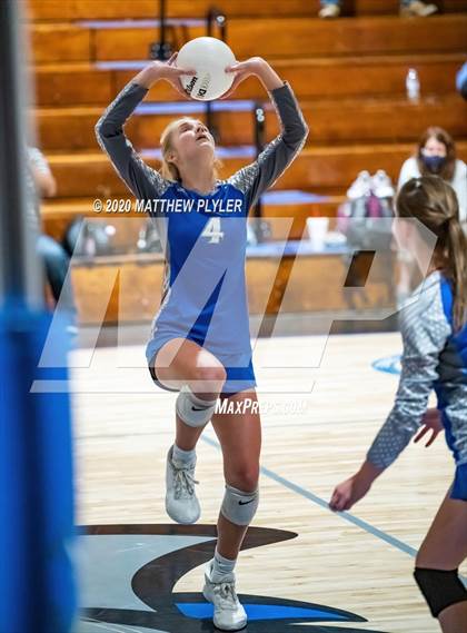 Thumbnail 3 in St. David's vs Fayetteville Christian (NCISAA 2A State First Round) photogallery.