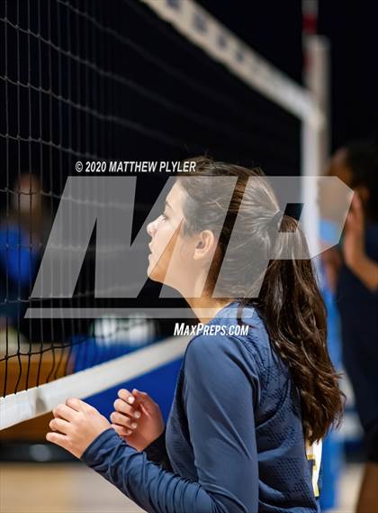 Thumbnail 3 in St. David's vs Fayetteville Christian (NCISAA 2A State First Round) photogallery.