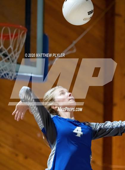 Thumbnail 2 in St. David's vs Fayetteville Christian (NCISAA 2A State First Round) photogallery.