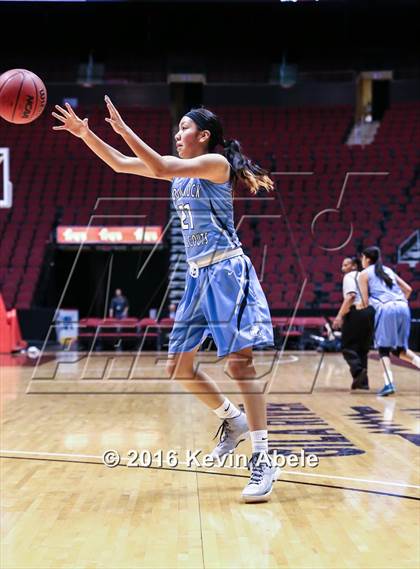 Thumbnail 1 in Window Rock vs South Mountain (AIA Div III Semifinal) photogallery.