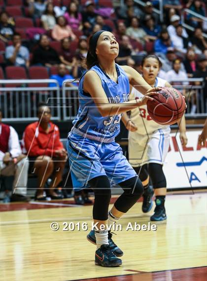 Thumbnail 3 in Window Rock vs South Mountain (AIA Div III Semifinal) photogallery.