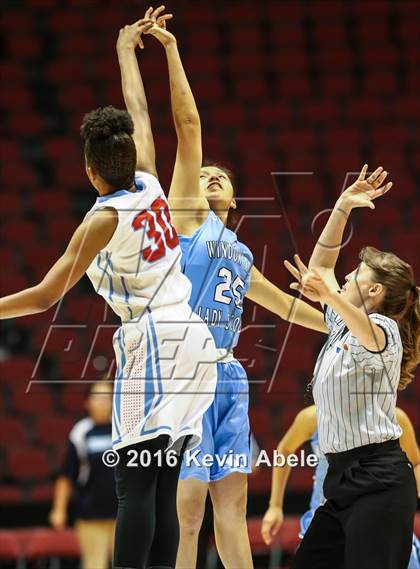 Thumbnail 2 in Window Rock vs South Mountain (AIA Div III Semifinal) photogallery.