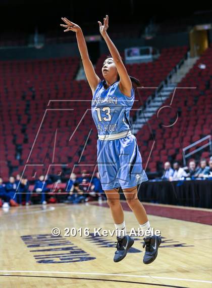 Thumbnail 2 in Window Rock vs South Mountain (AIA Div III Semifinal) photogallery.