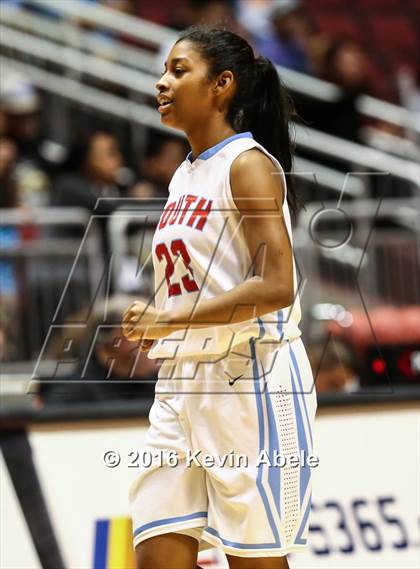 Thumbnail 2 in Window Rock vs South Mountain (AIA Div III Semifinal) photogallery.