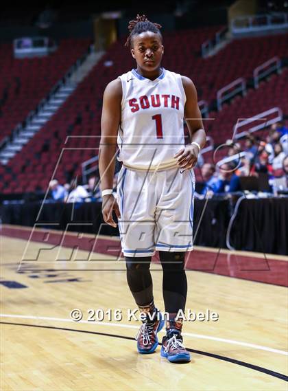 Thumbnail 1 in Window Rock vs South Mountain (AIA Div III Semifinal) photogallery.