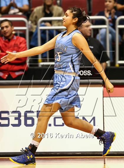 Thumbnail 3 in Window Rock vs South Mountain (AIA Div III Semifinal) photogallery.