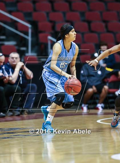 Thumbnail 3 in Window Rock vs South Mountain (AIA Div III Semifinal) photogallery.