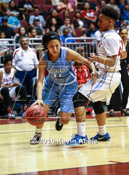 Thumbnail 3 in Window Rock vs South Mountain (AIA Div III Semifinal) photogallery.