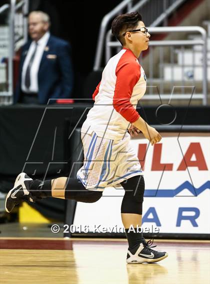 Thumbnail 2 in Window Rock vs South Mountain (AIA Div III Semifinal) photogallery.