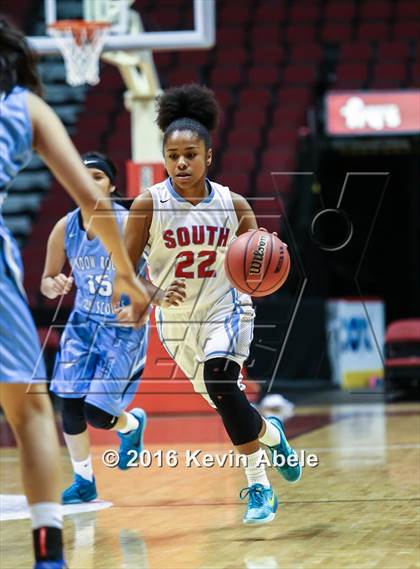 Thumbnail 1 in Window Rock vs South Mountain (AIA Div III Semifinal) photogallery.