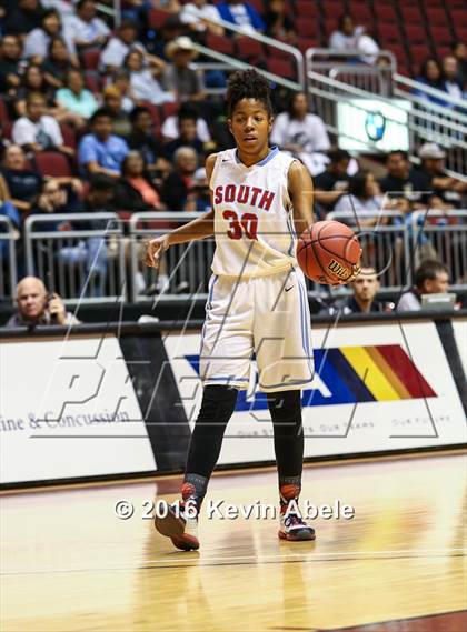 Thumbnail 1 in Window Rock vs South Mountain (AIA Div III Semifinal) photogallery.